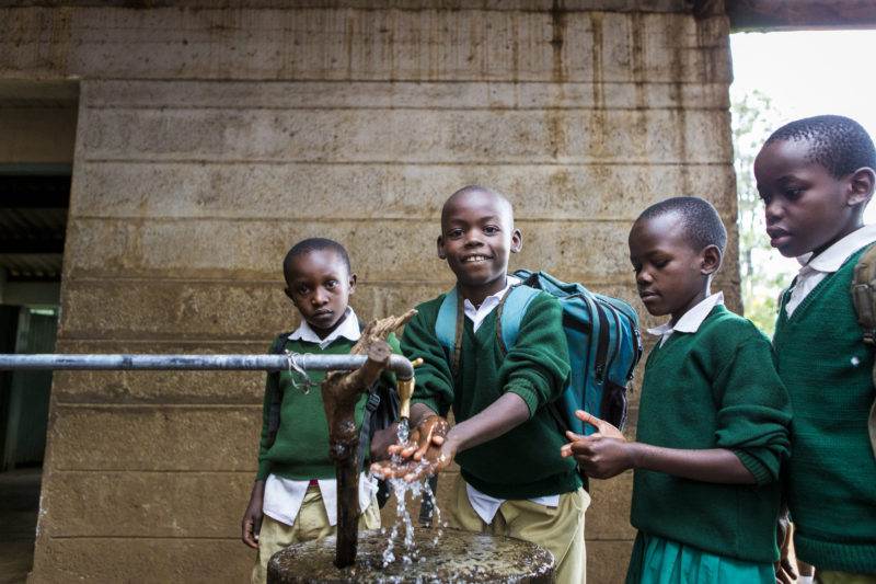 Children from Pandpieri Primary School washing their hands