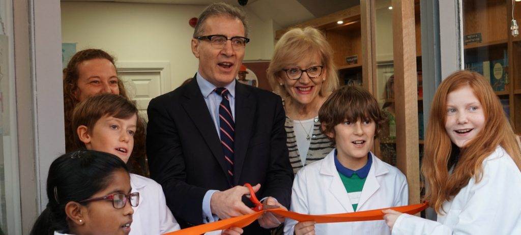 Rugby charity launches ingenious Christmas appeal - Practical Action